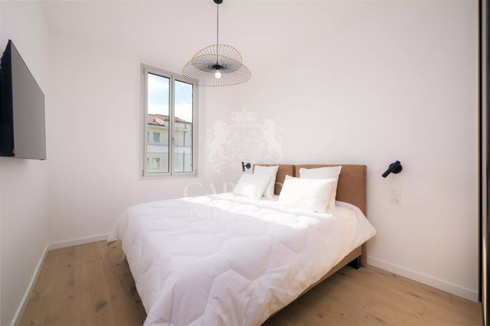 Image No.9-3 Bed Apartment for sale