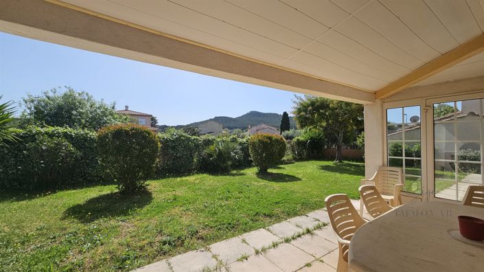 Image No.18-4 Bed House for sale