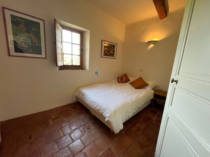 Image No.7-3 Bed House for sale