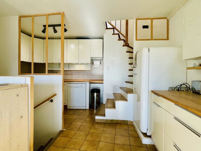 Image No.4-4 Bed House for sale