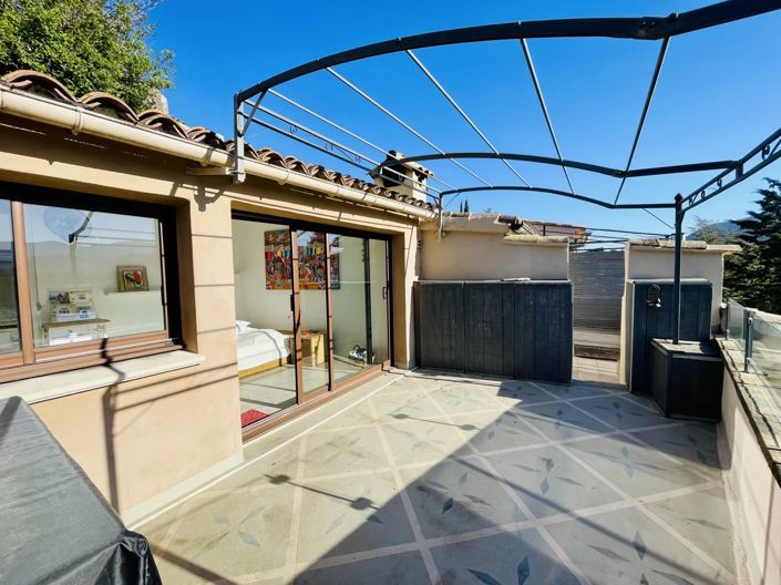 Image No.7-4 Bed House for sale