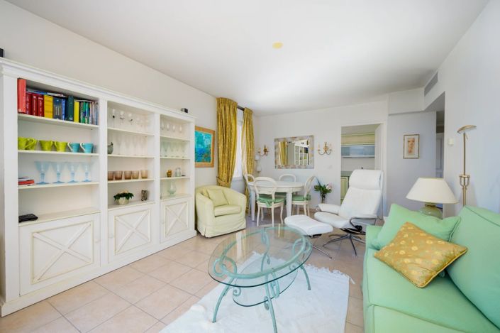 Image No.4-Appartement de 2 chambres à vendre à Antibes