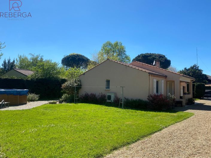 Image No.14-3 Bed House for sale