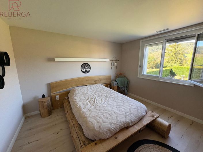 Image No.12-3 Bed House for sale