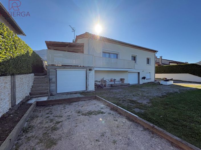 Image No.37-3 Bed House for sale