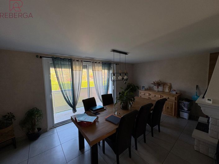 Image No.6-3 Bed House for sale