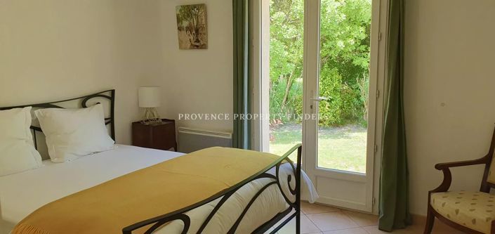 Image No.9-3 Bed House for sale
