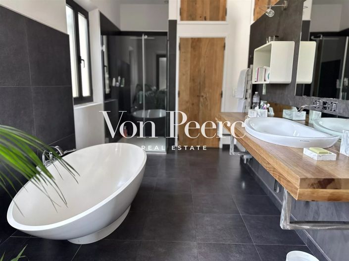 Image No.23-4 Bed House for sale