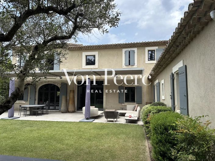 Image No.3-4 Bed House for sale