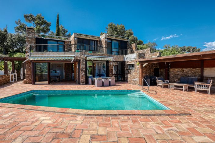 Image No.3-5 Bed House for sale