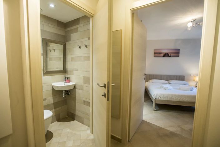 Image No.9-1 Bed Apartment for sale