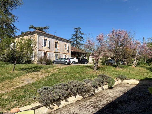 Image No.4-Maison de 5 chambres à vendre à Castéra-Verduzan