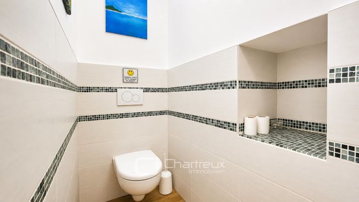 Image No.11-5 Bed House for sale