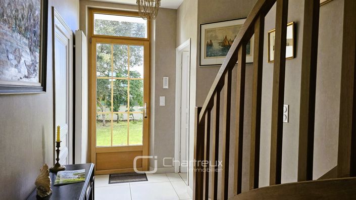 Image No.16-5 Bed House for sale
