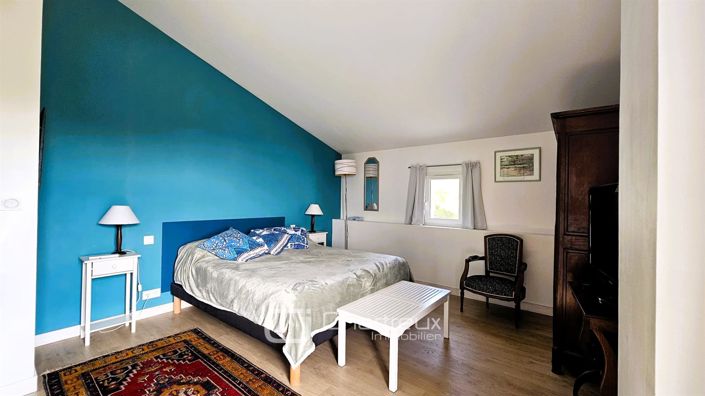 Image No.21-5 Bed House for sale