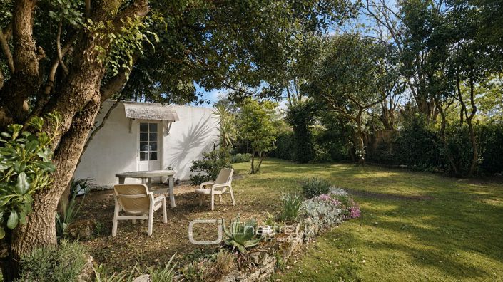 Image No.21-5 Bed House for sale