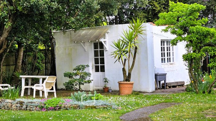Image No.30-5 Bed House for sale