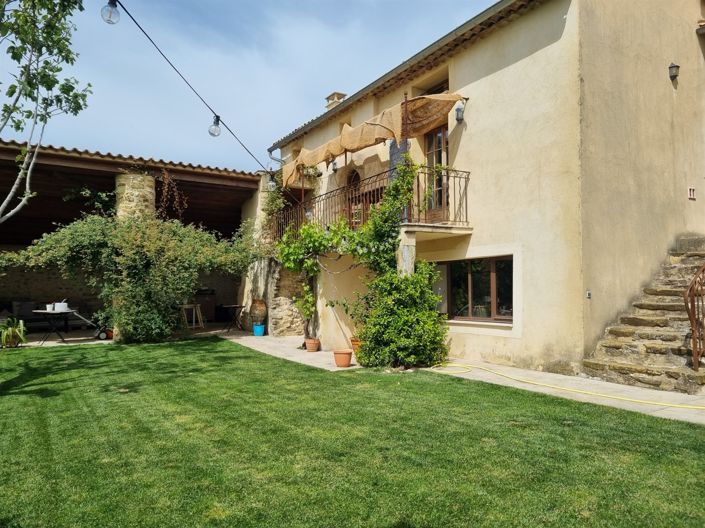 Image No.11-9 Bed House for sale