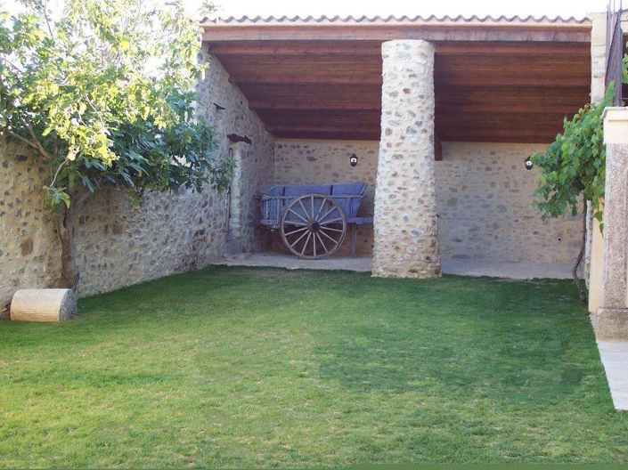 Image No.14-9 Bed House for sale