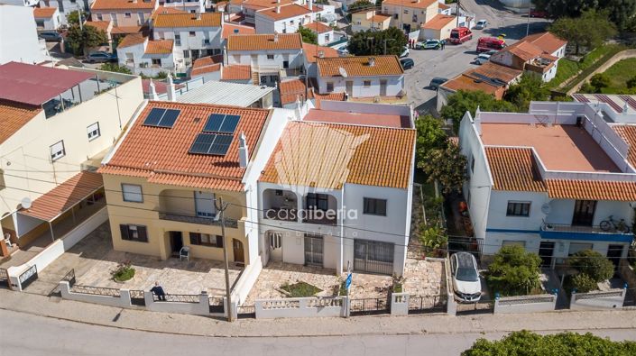 Image No.3-3 Bed House for sale