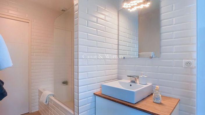 Image No.5-3 Bed House for sale