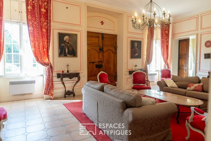 Image No.2-8 Bed Property for sale