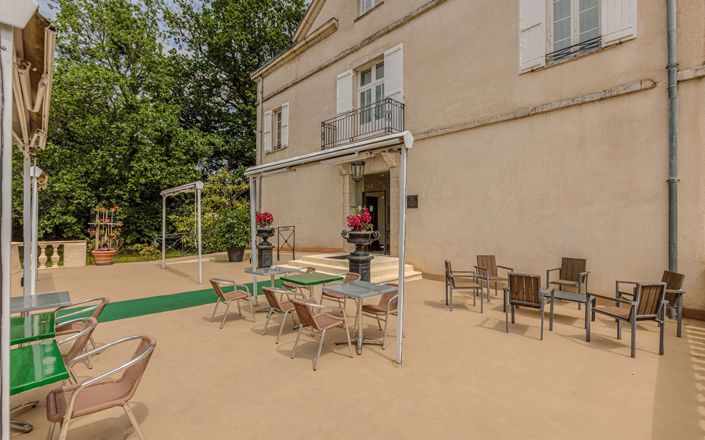 Image No.7-12 Bed Property for sale