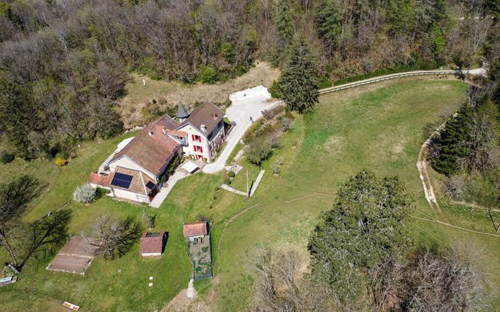 Image No.2-Maison de 5 chambres à vendre à Moirans-en-Montagne