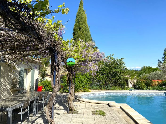 Image No.6-6 Bed House for sale