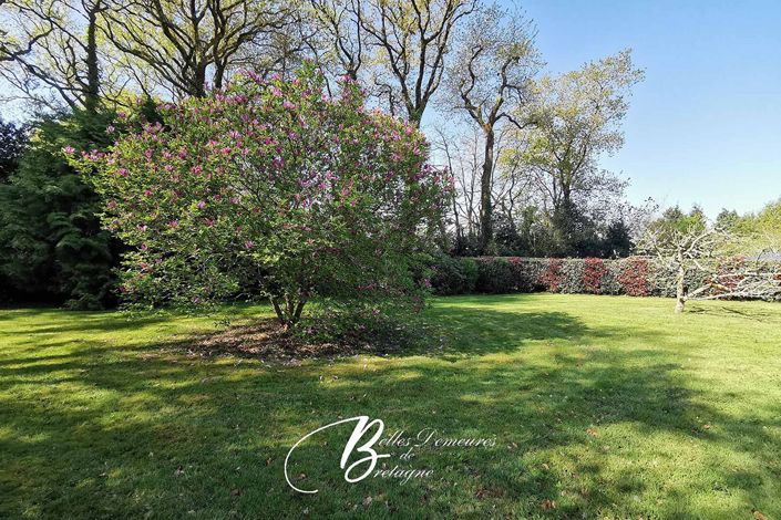 Image No.17-5 Bed House for sale