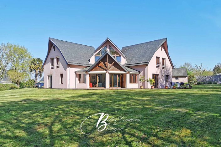 Image No.3-5 Bed House for sale