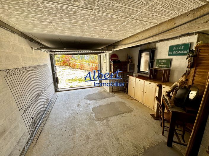 Image No.14-2 Bed House for sale
