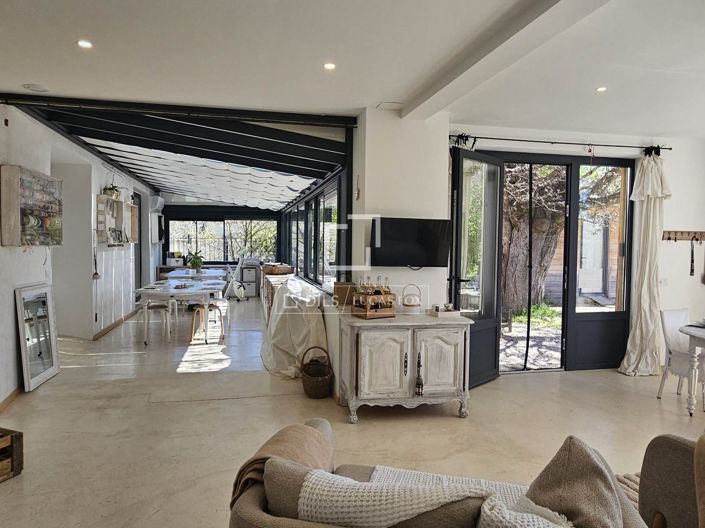 Image No.11-4 Bed House for sale