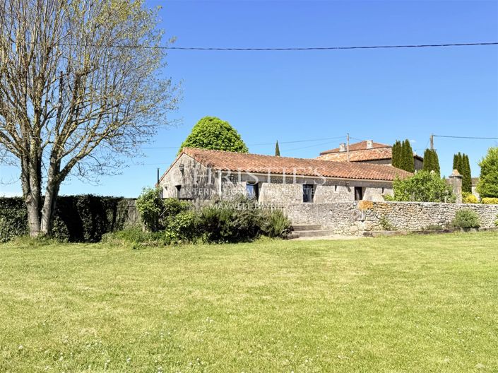 Image No.26-11 Bed House for sale