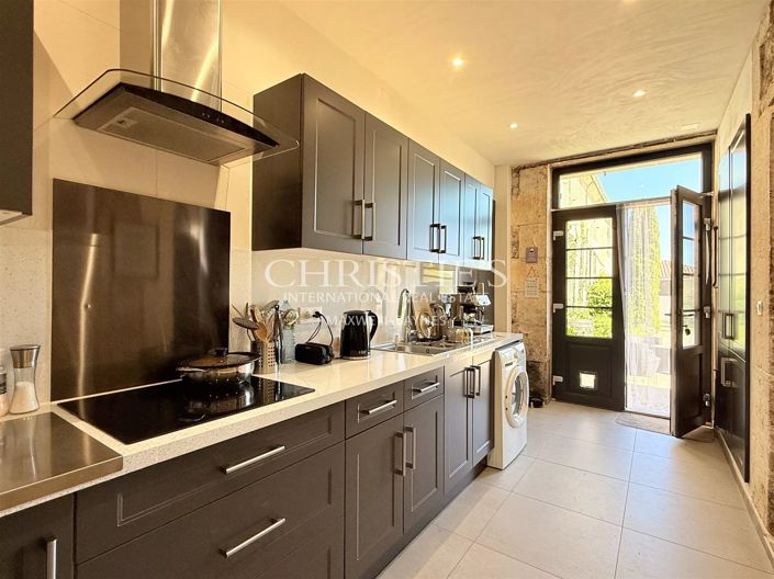 Image No.39-11 Bed House for sale