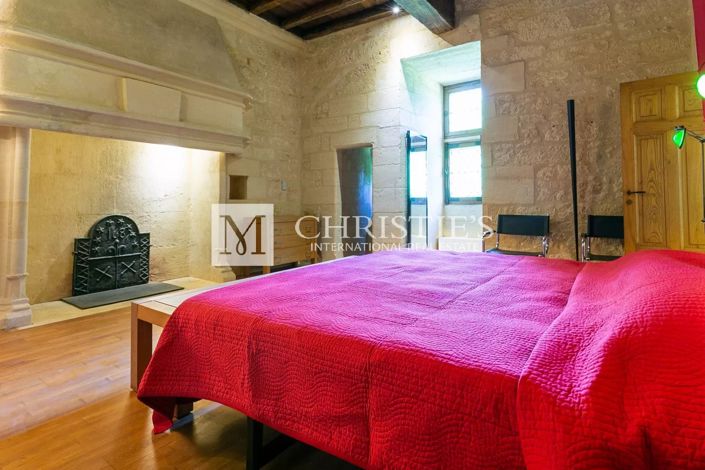 Image No.22-9 Bed House for sale