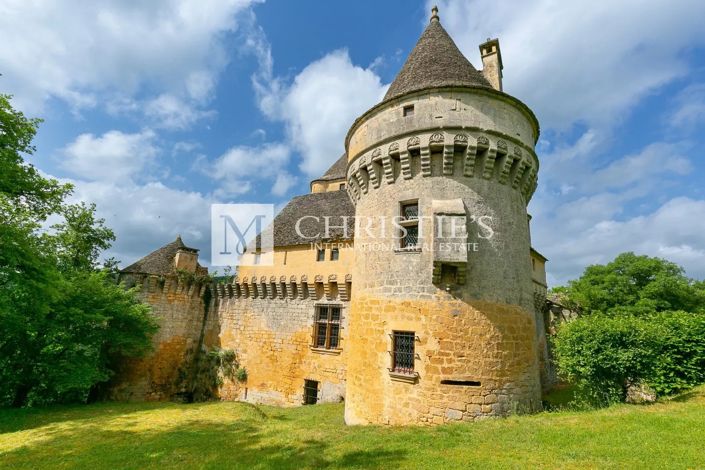 Image No.35-9 Bed House for sale
