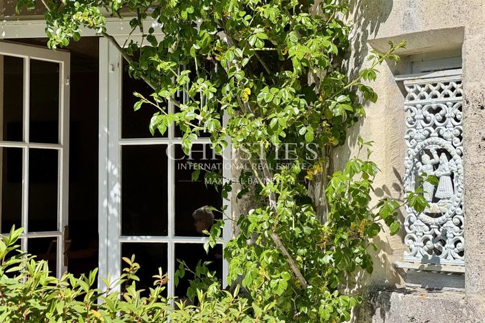 Image No.46-7 Bed House for sale