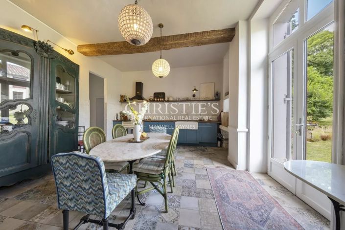 Image No.19-9 Bed House for sale