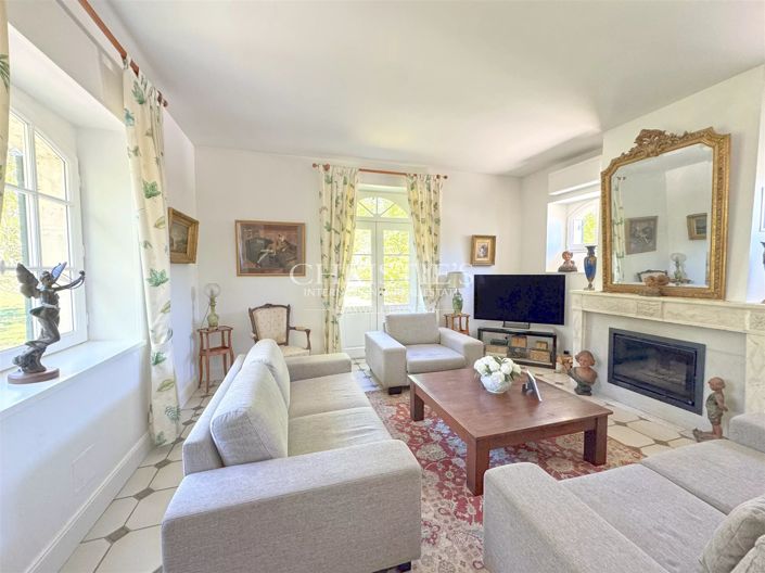 Image No.11-4 Bed House for sale