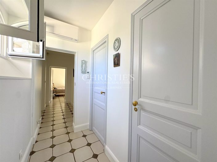 Image No.15-4 Bed House for sale