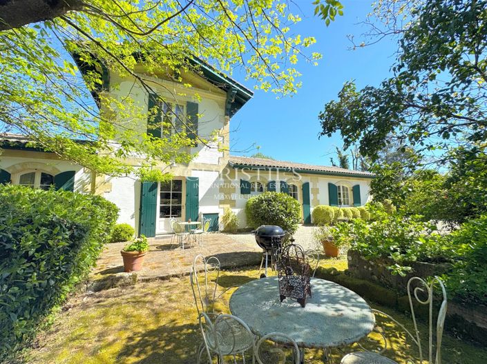 Image No.3-4 Bed House for sale