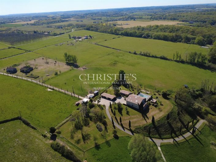 Image No.38-6 Bed House for sale