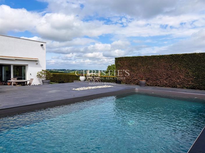 Image No.15-3 Bed House for sale