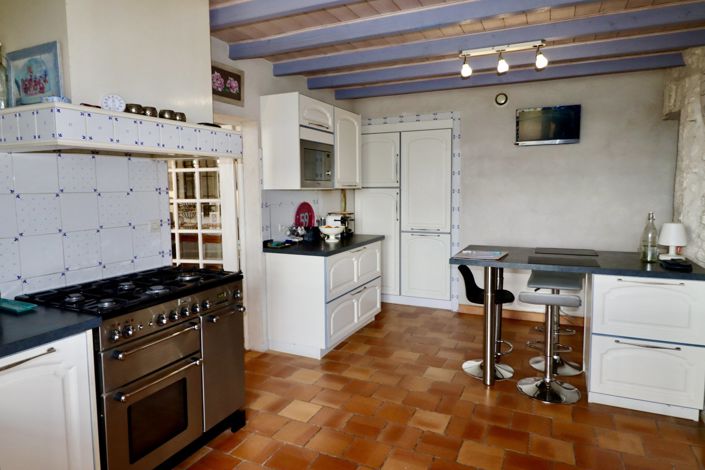 Image No.16-4 Bed House for sale