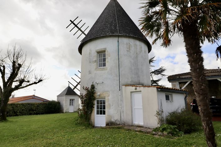 Image No.26-4 Bed House for sale