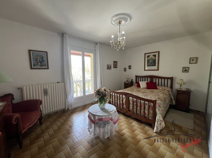 Image No.10-5 Bed House for sale