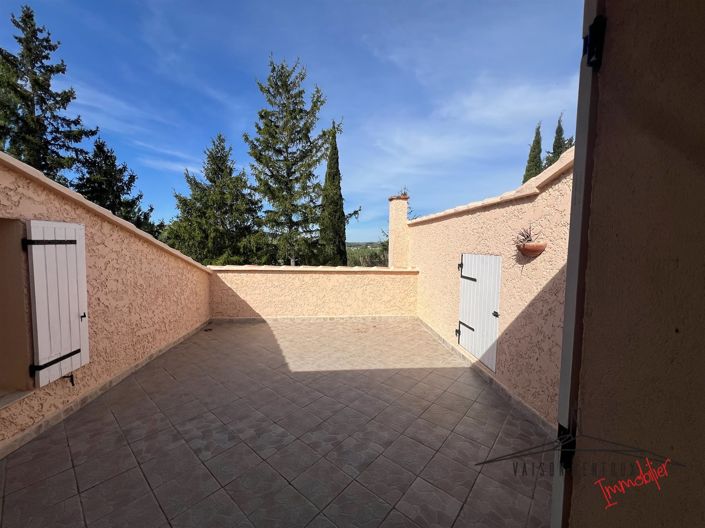 Image No.16-5 Bed House for sale
