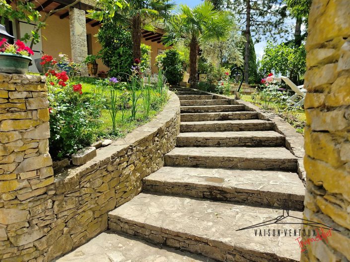 Image No.23-5 Bed House for sale