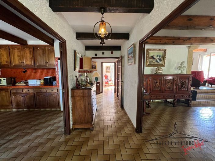 Image No.5-5 Bed House for sale